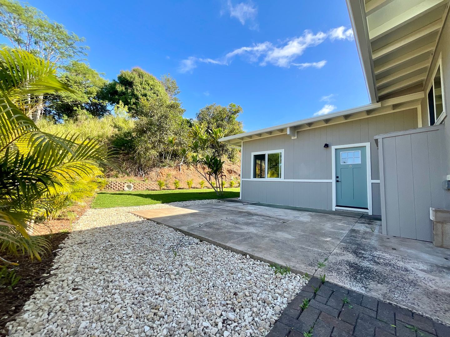 Mililani Apartment: 95-220 Wailawa Street