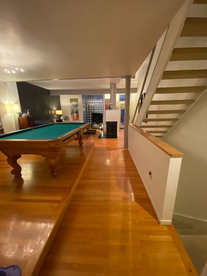 Pittsburgh Townhome: 675 College Ave