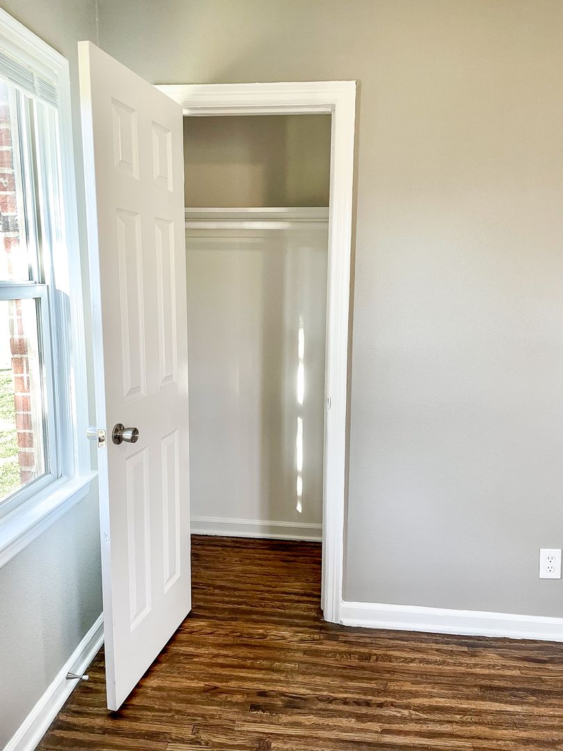 WICHITA Apartment: BUILDING 4