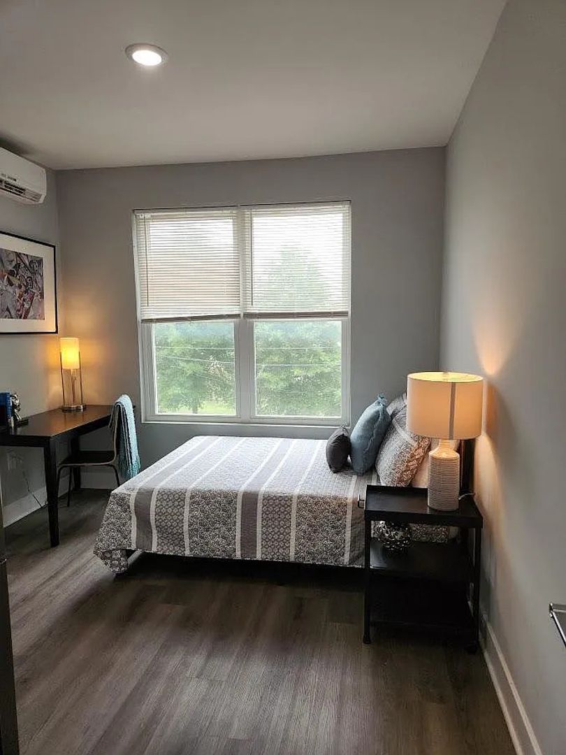 Washington Apartment: 1028 Park Road, NW