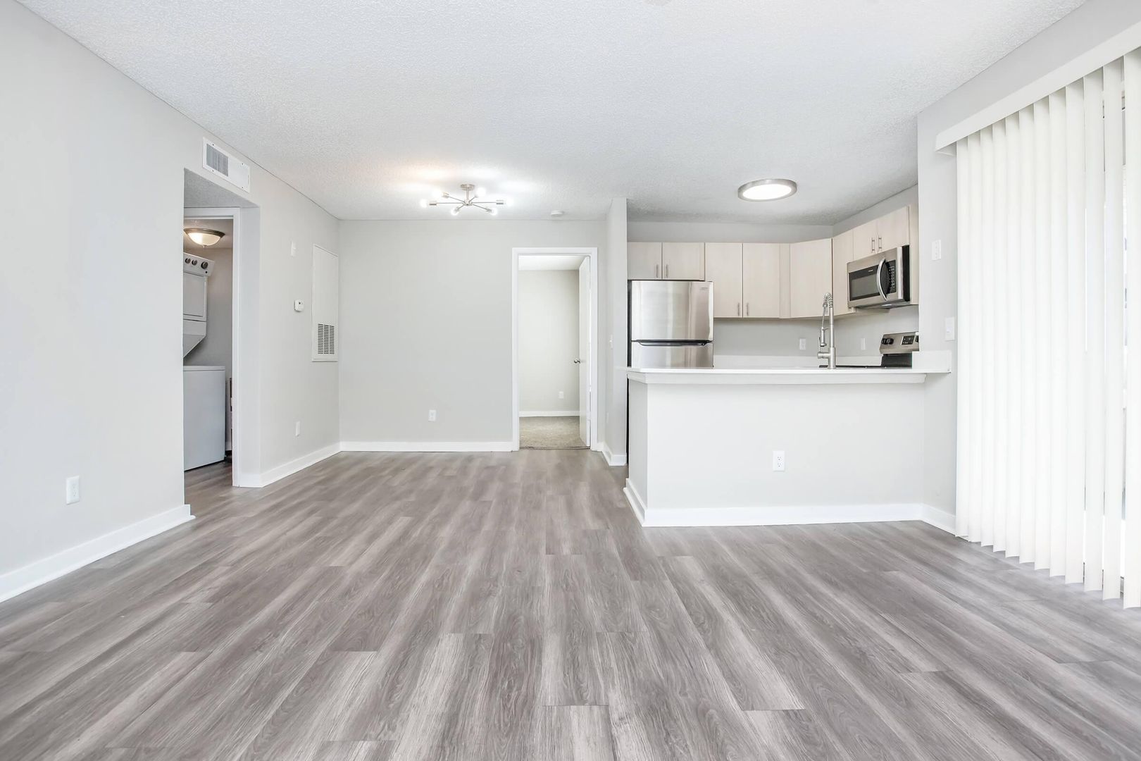 Orlando Apartment: 3024 N. Powers Drive