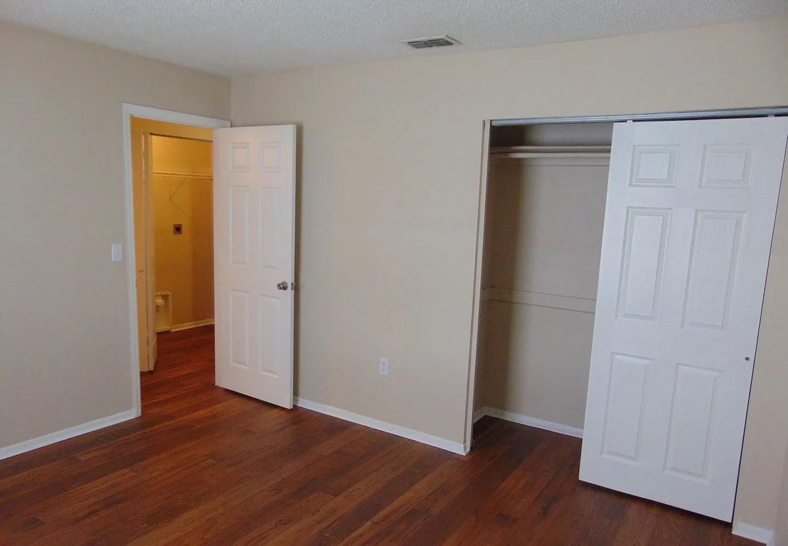 New Port Richey Apartment: 6807 Porter Rd