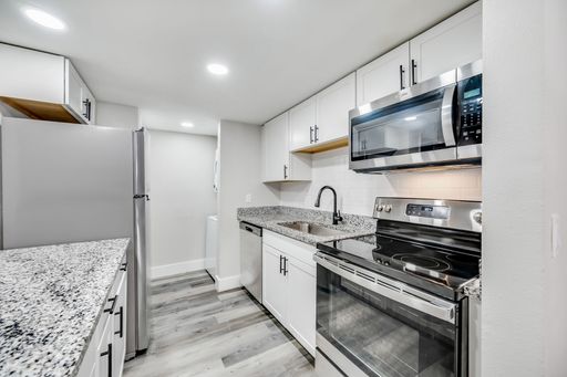 4125 E Busch Blvd, Apt 14 – photo 1