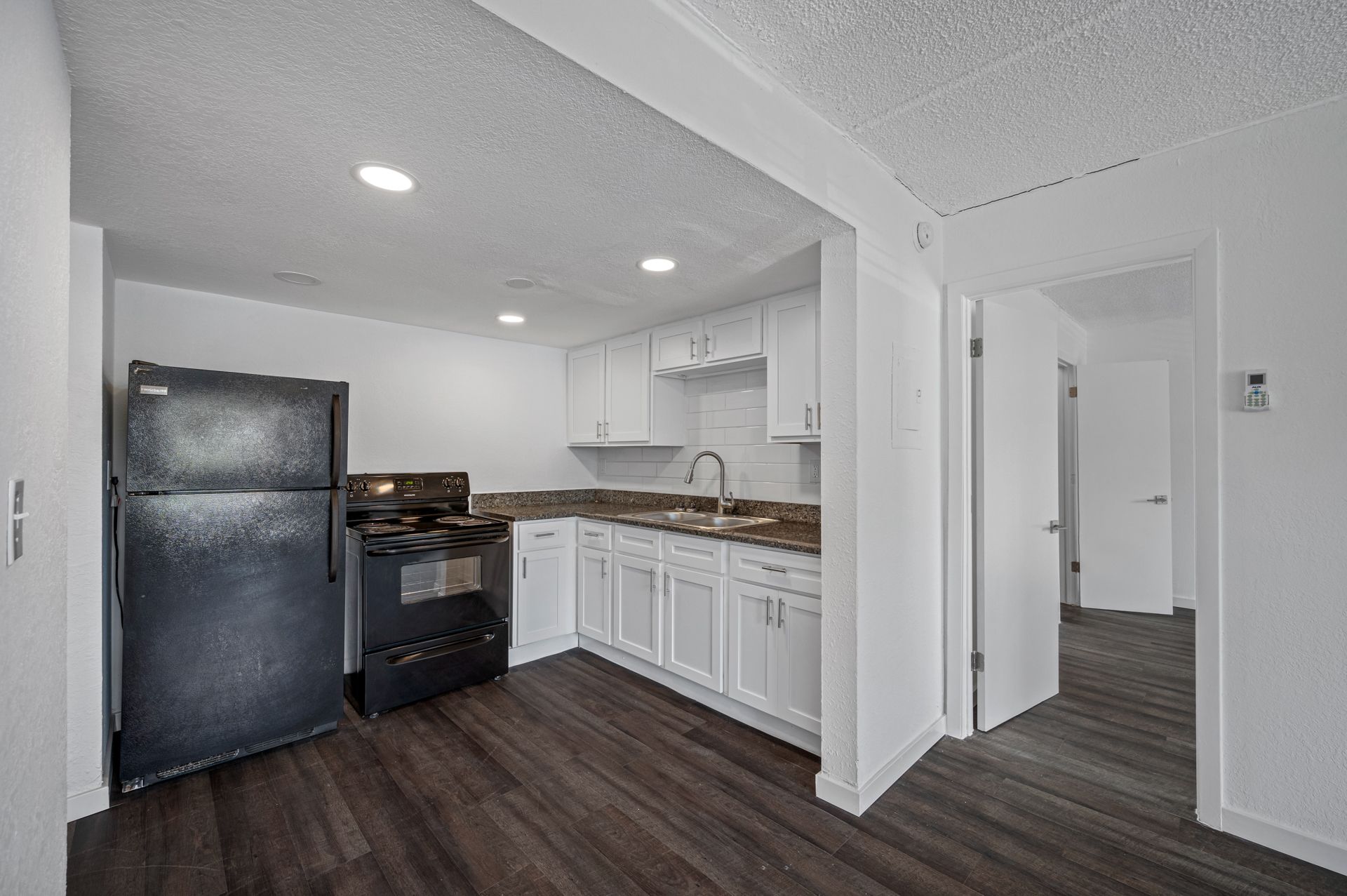 Tampa Apartment: 14350 Hensel Lane