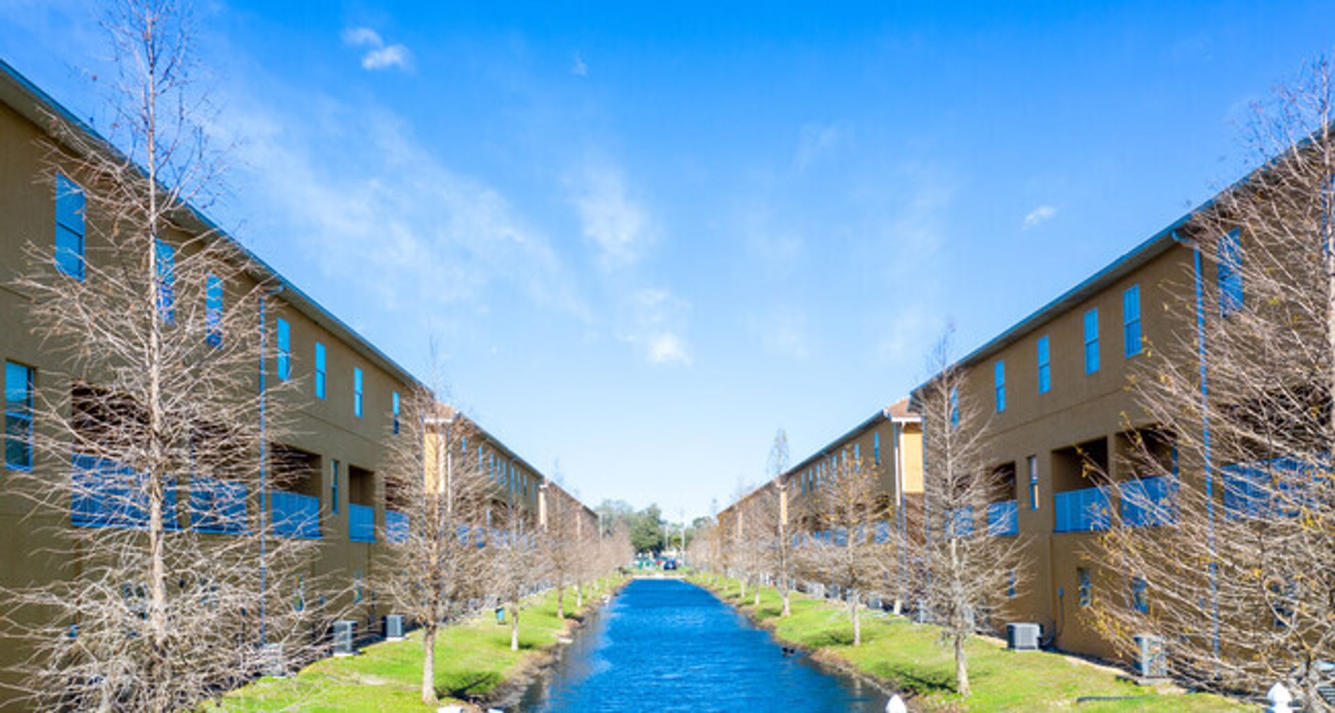 Town Park Villas 10 of 12