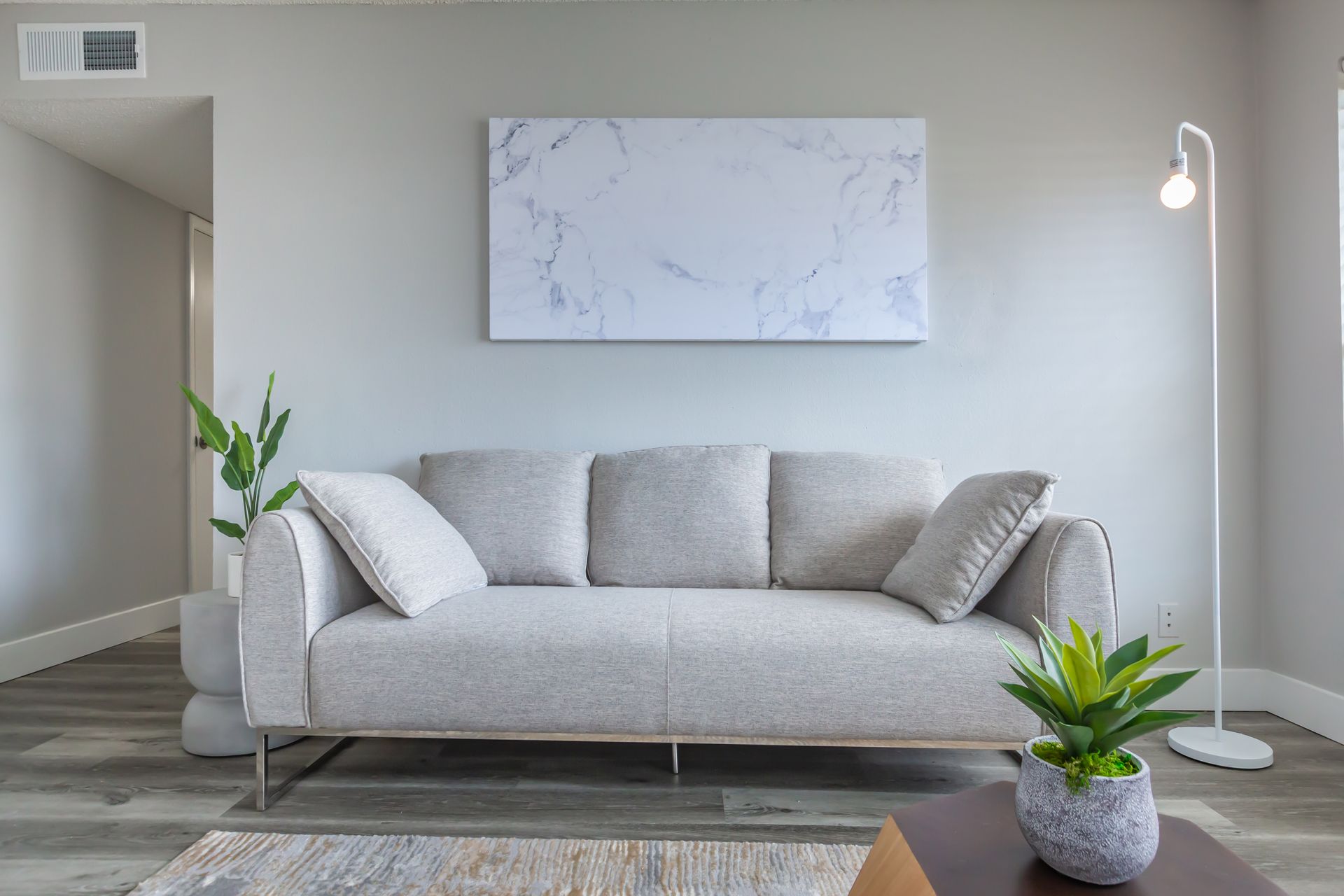 Tampa Apartment: 7702 Rivergate Dr