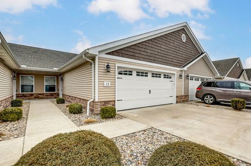 Victory Place Villas - 2 Bedroom, 2 Bathroom – photo 1