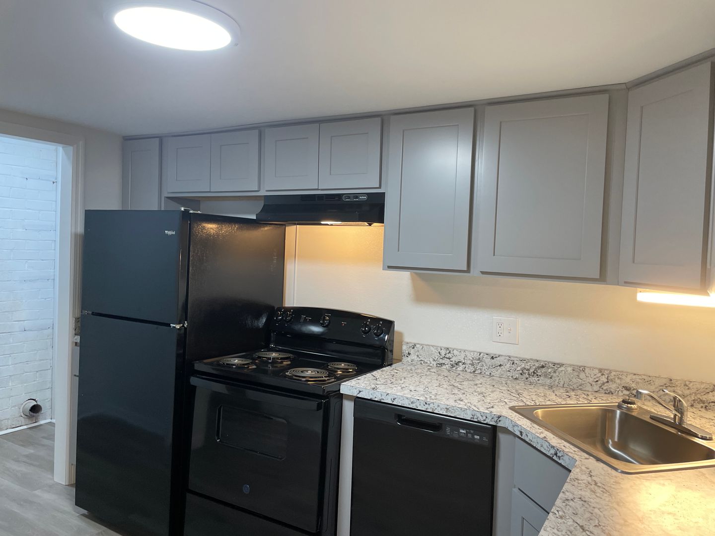 Roanoke Apartment: 3501 Normandy Lane