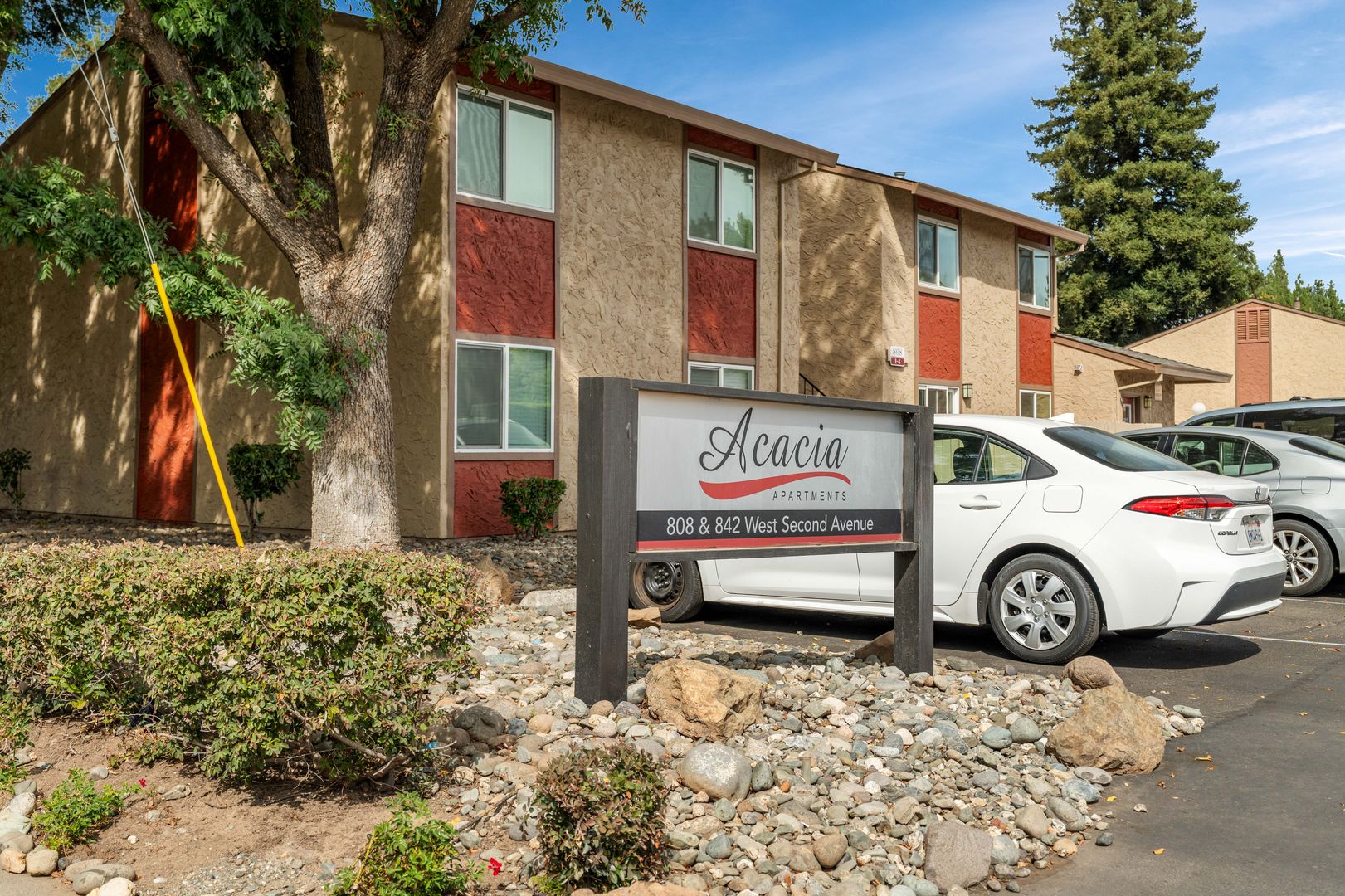 Chico Apartment: 808 West 2nd Avenue