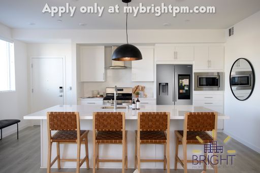 ** 1 Month Free **The Flats At The Mill - Scenic Living Meets Contemporary Technology Near Downtown Sacramento – photo 1