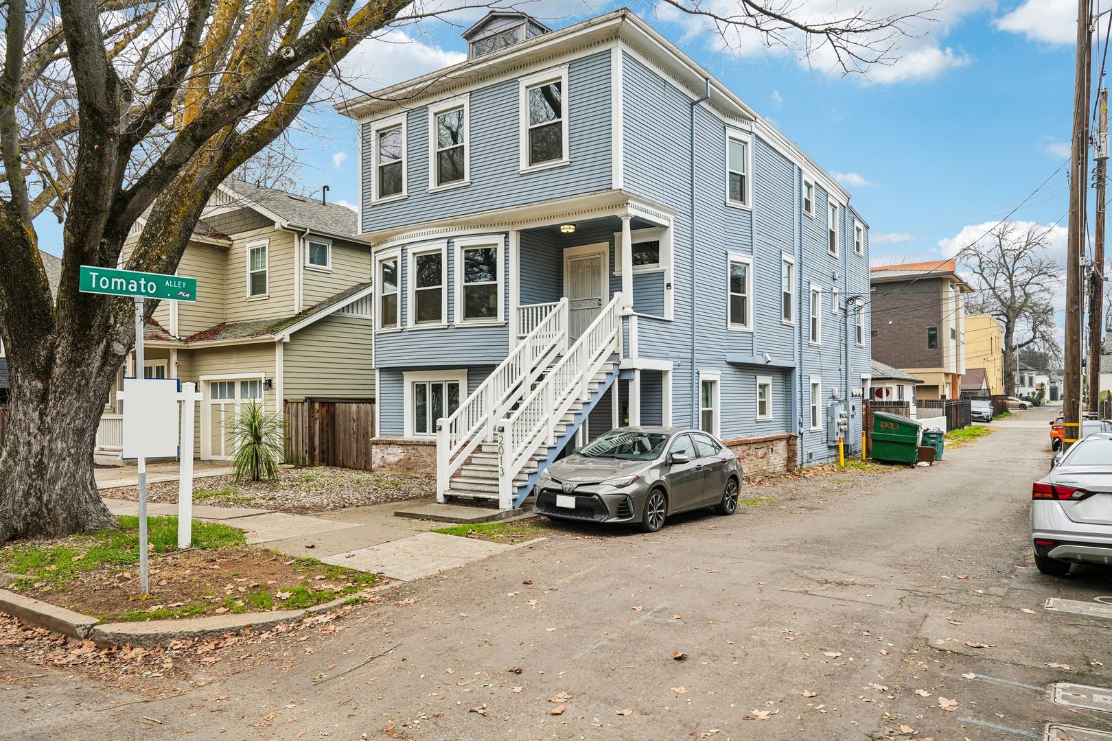 Sacramento Apartment: 2013 8th Street