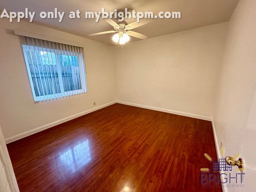 Marvelous One Bedroom in Midtown! $1,000.00 Off First Full Month of Rent! – photo 1