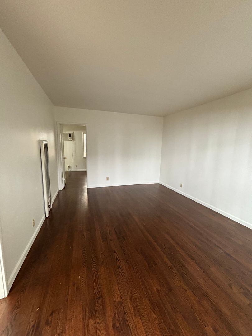 Sacramento Apartment: 1805, 1811, 1813 N Street