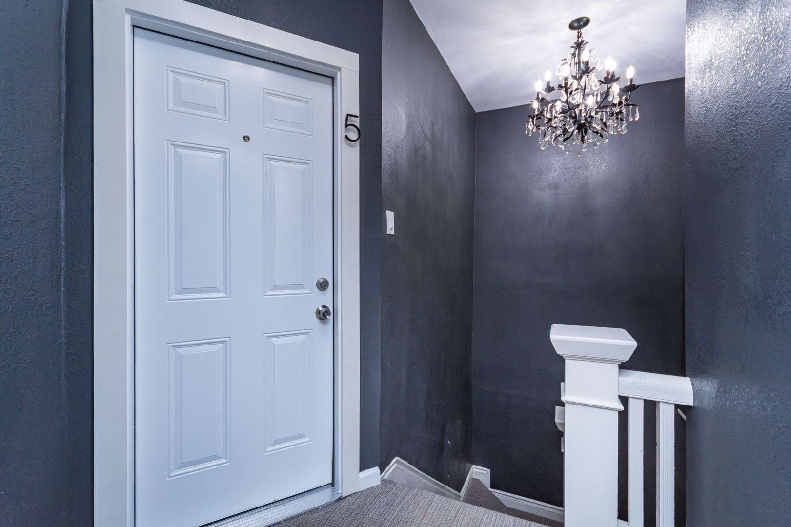 Sacramento Apartment: 2013 8th Street