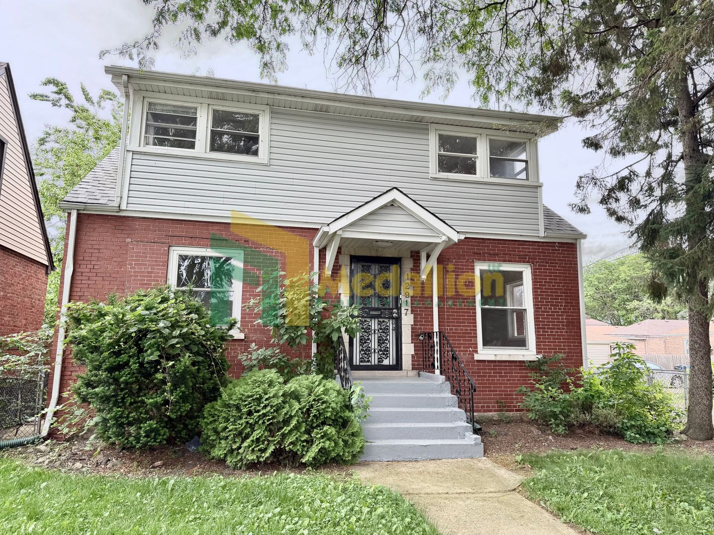 Chicago House: 12917 S Emerald Ave