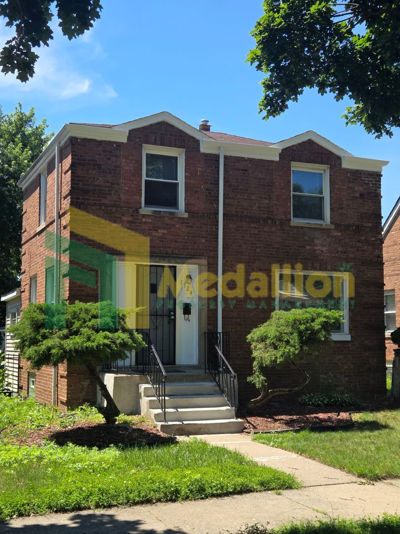 Chicago House: 8724 S Eggleston Ave