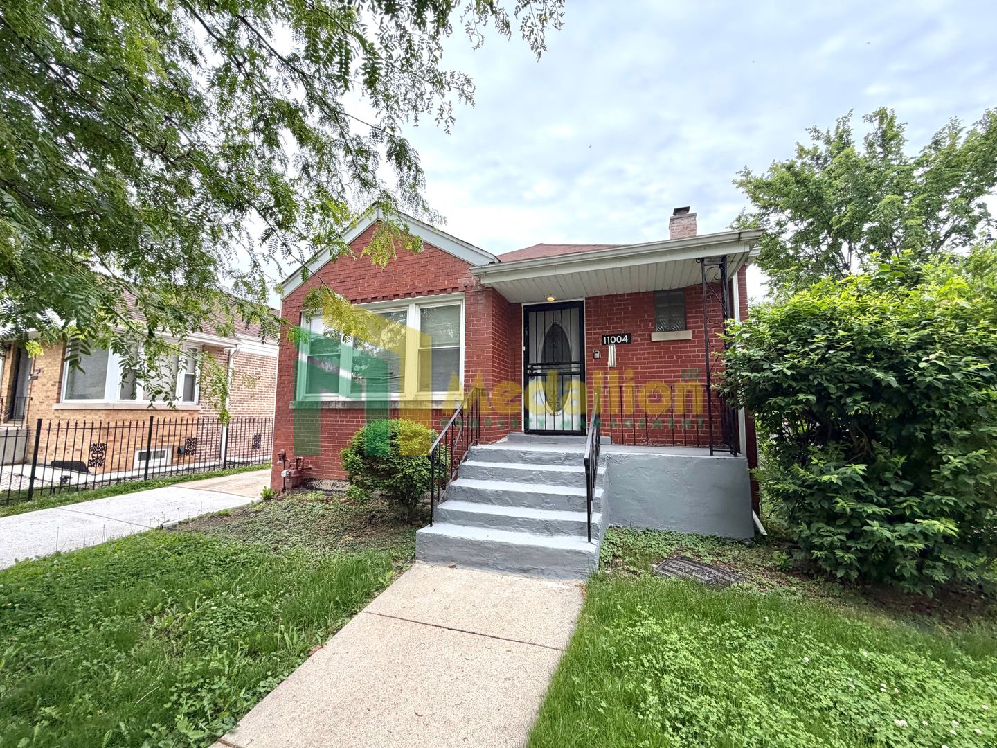 Chicago House: 11004 S Eberhart Ave