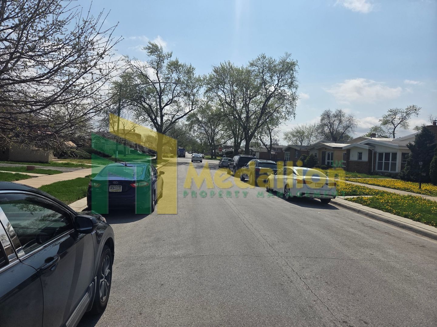 Chicago House: 9341 S Parnell Ave