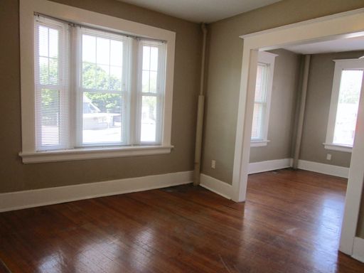 Updated 2 BR in the East End – photo 1