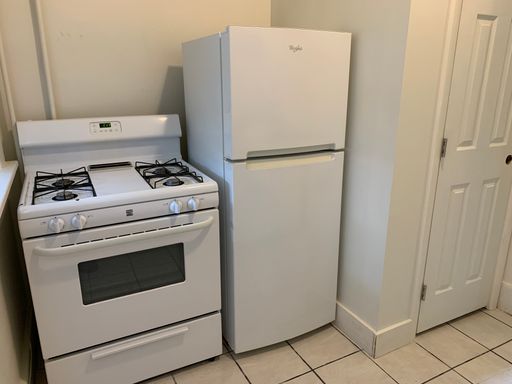 Updated 3 BR in the East End – photo 1