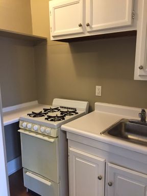 Updated 1BR in East End