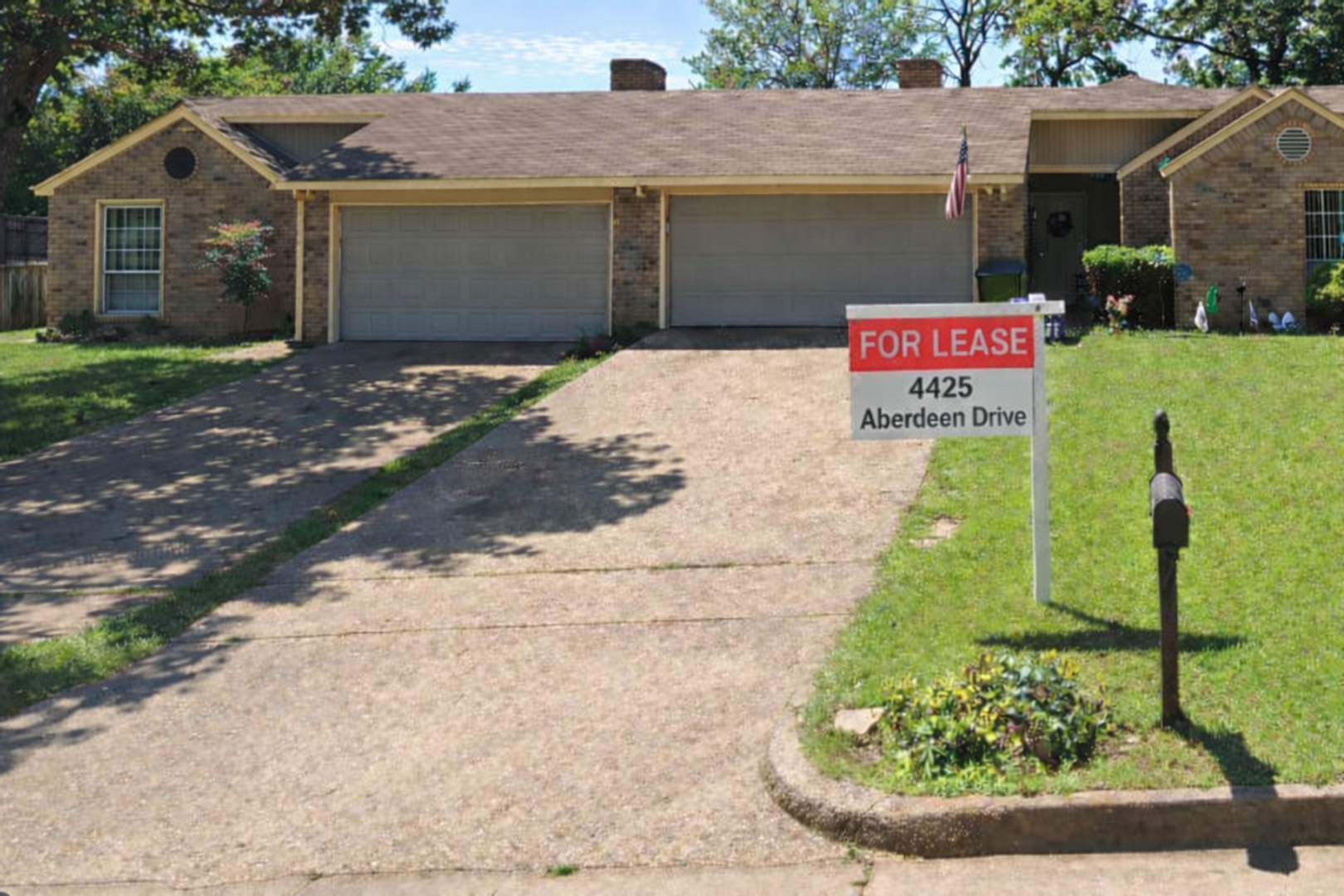 Tyler Multiplex: 4417-4429 Aberdeen