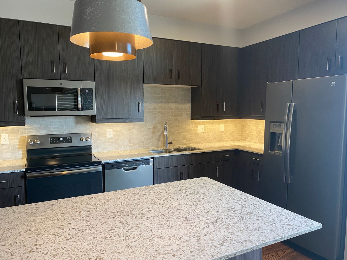 Coralville Apartment: 1708 5th St.