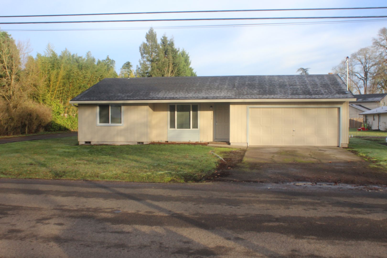 Hillsboro House: 3233 NE Brogden St.