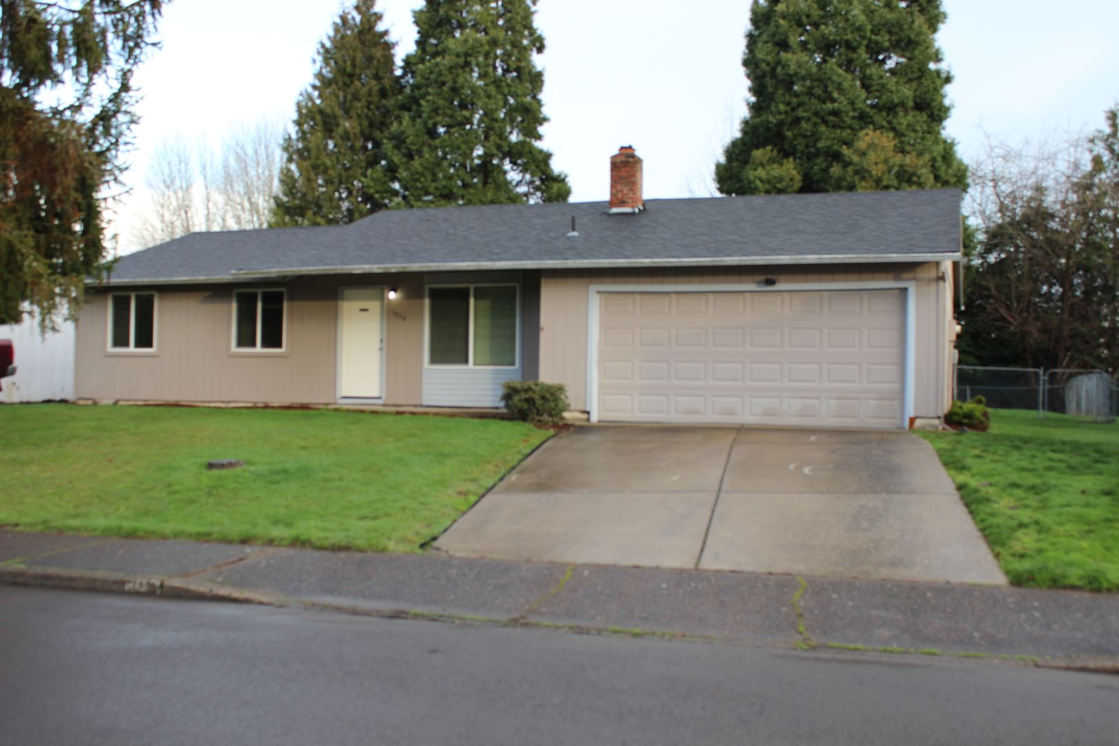 Hillsboro House: 1959 NE Kathryn St.