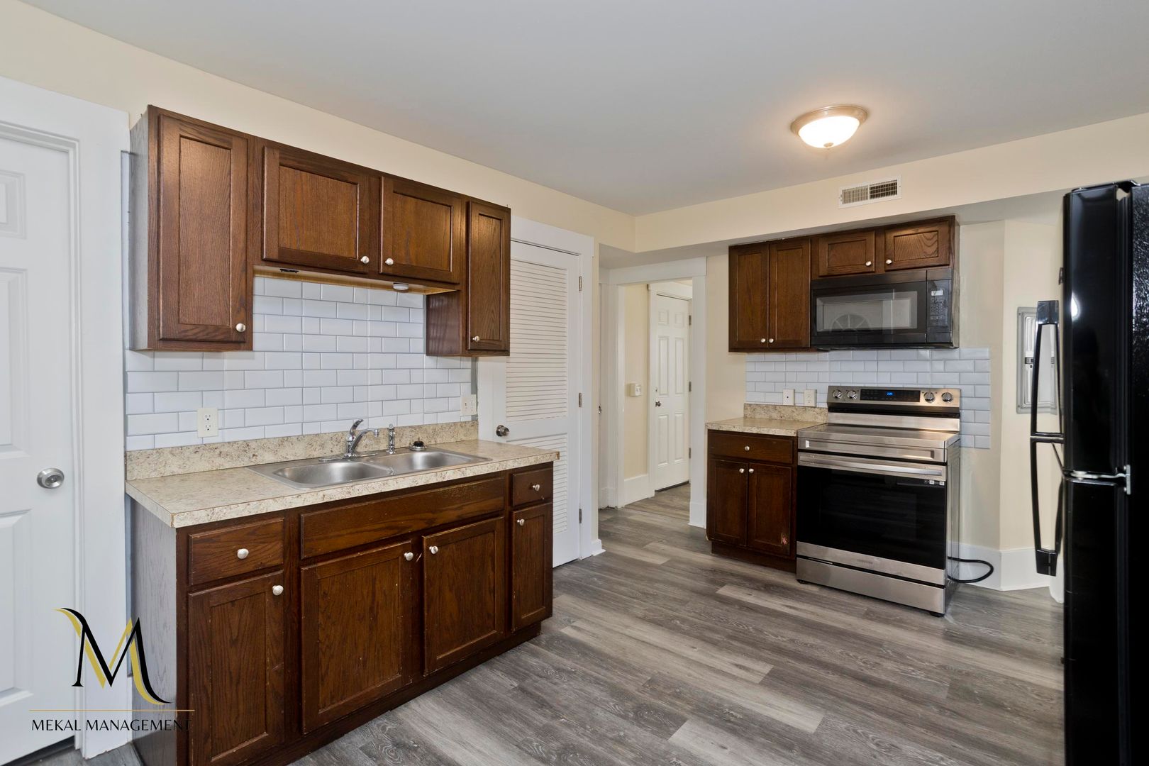 Chicopee Apartment: 36 Artisan Street