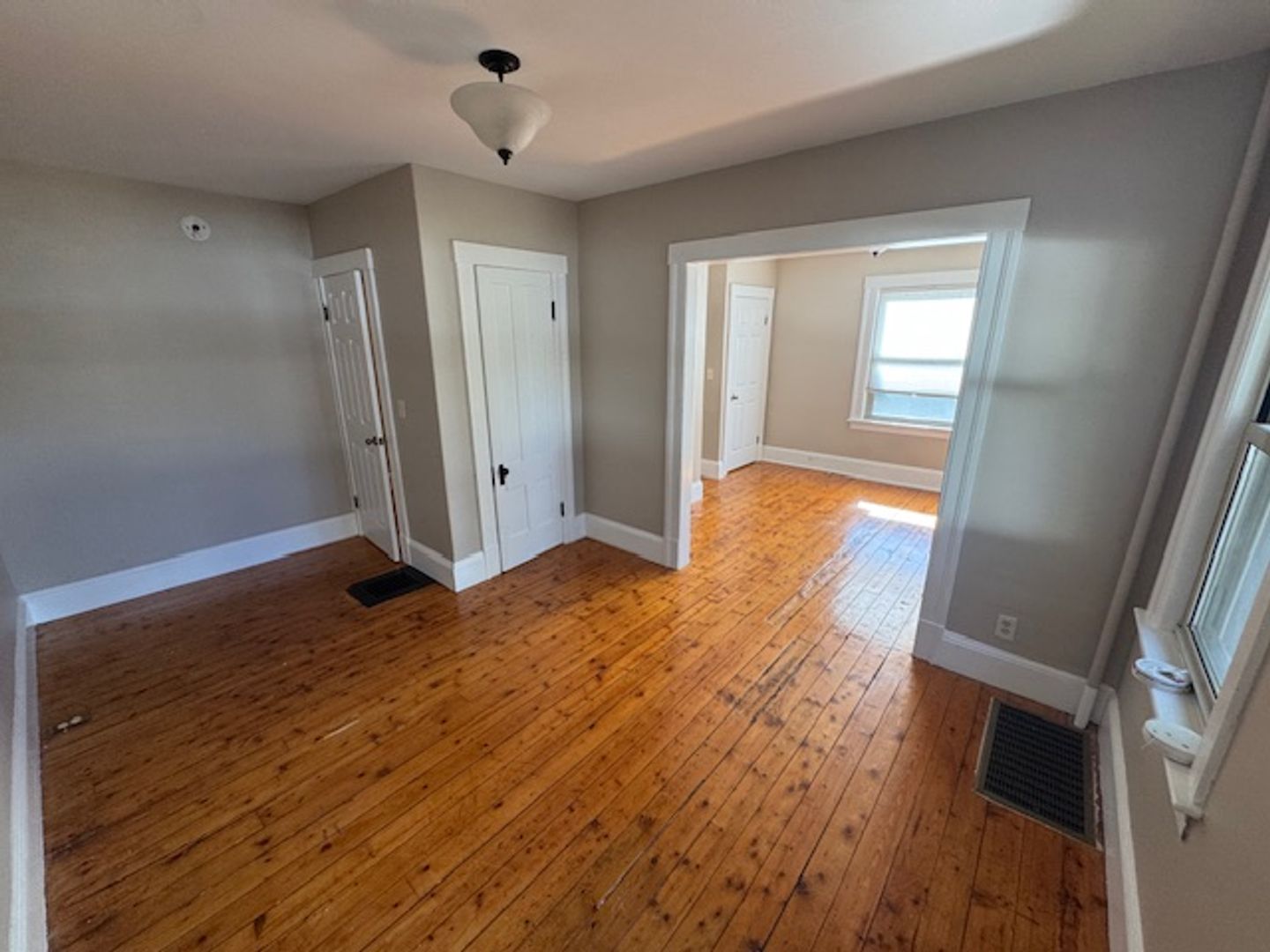 Northampton Apartment: 1-7 Glenwood Ave.