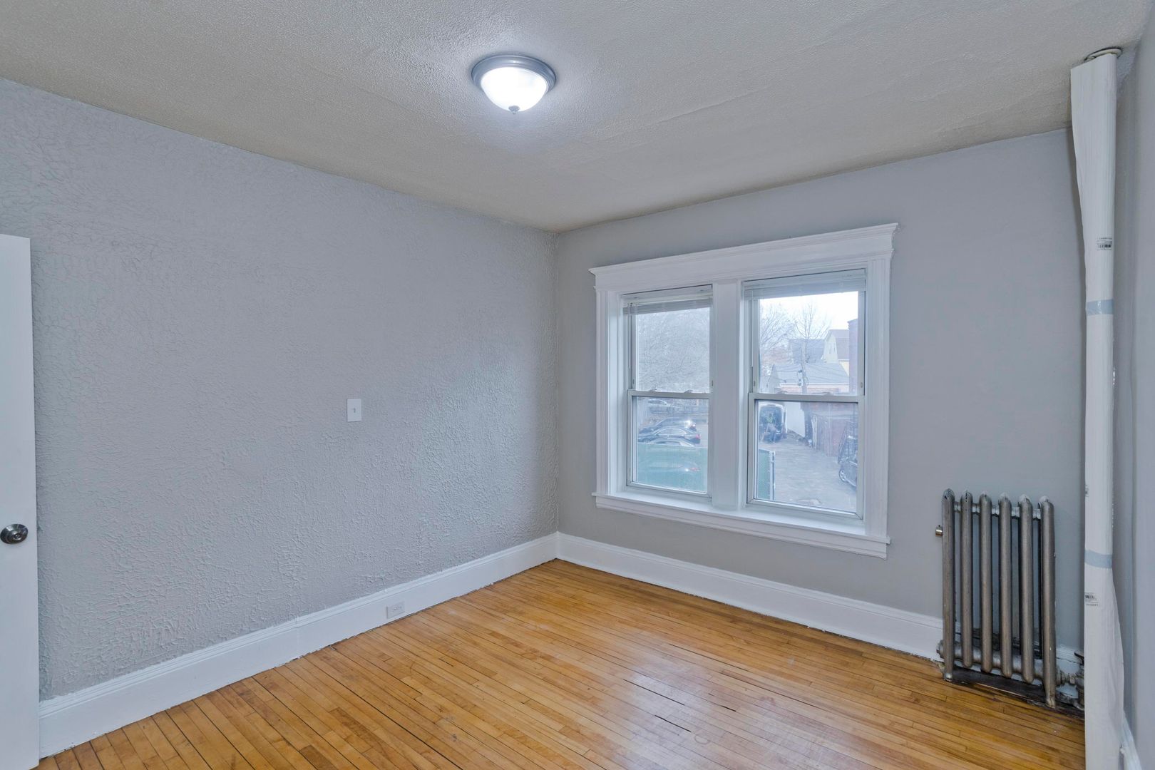 Springfield Apartment: 199-203 Dickinson St.