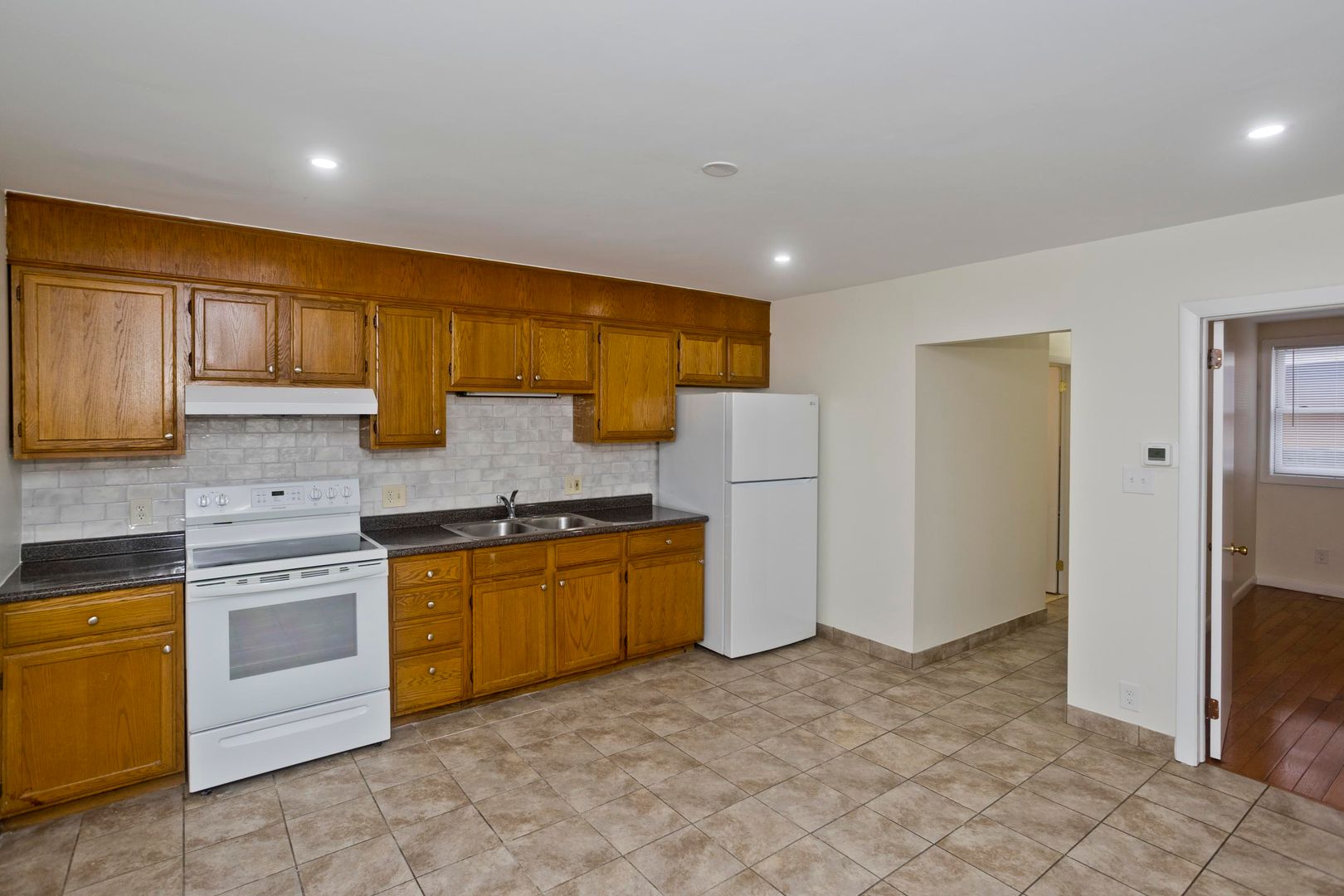 Ludlow Apartment: 181 State Street