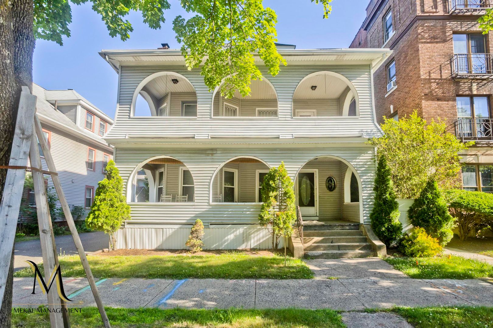 Springfield Apartment: 286 Sumner Ave