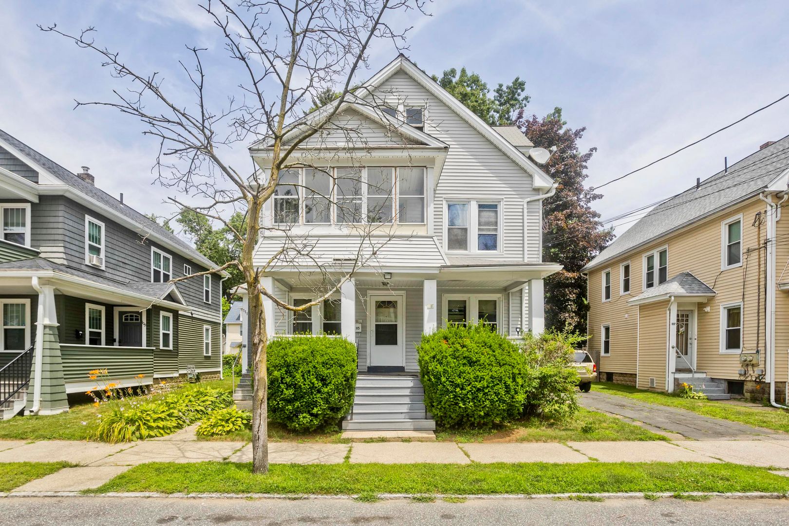 Springfield Apartment: 111-115 Groveland St