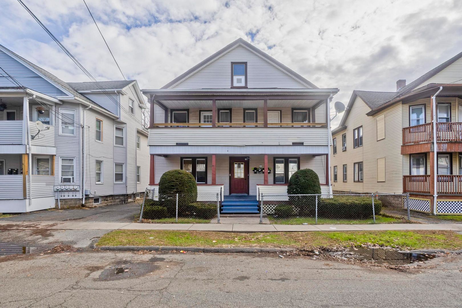 West Springfield Apartment: 61 Hill Street