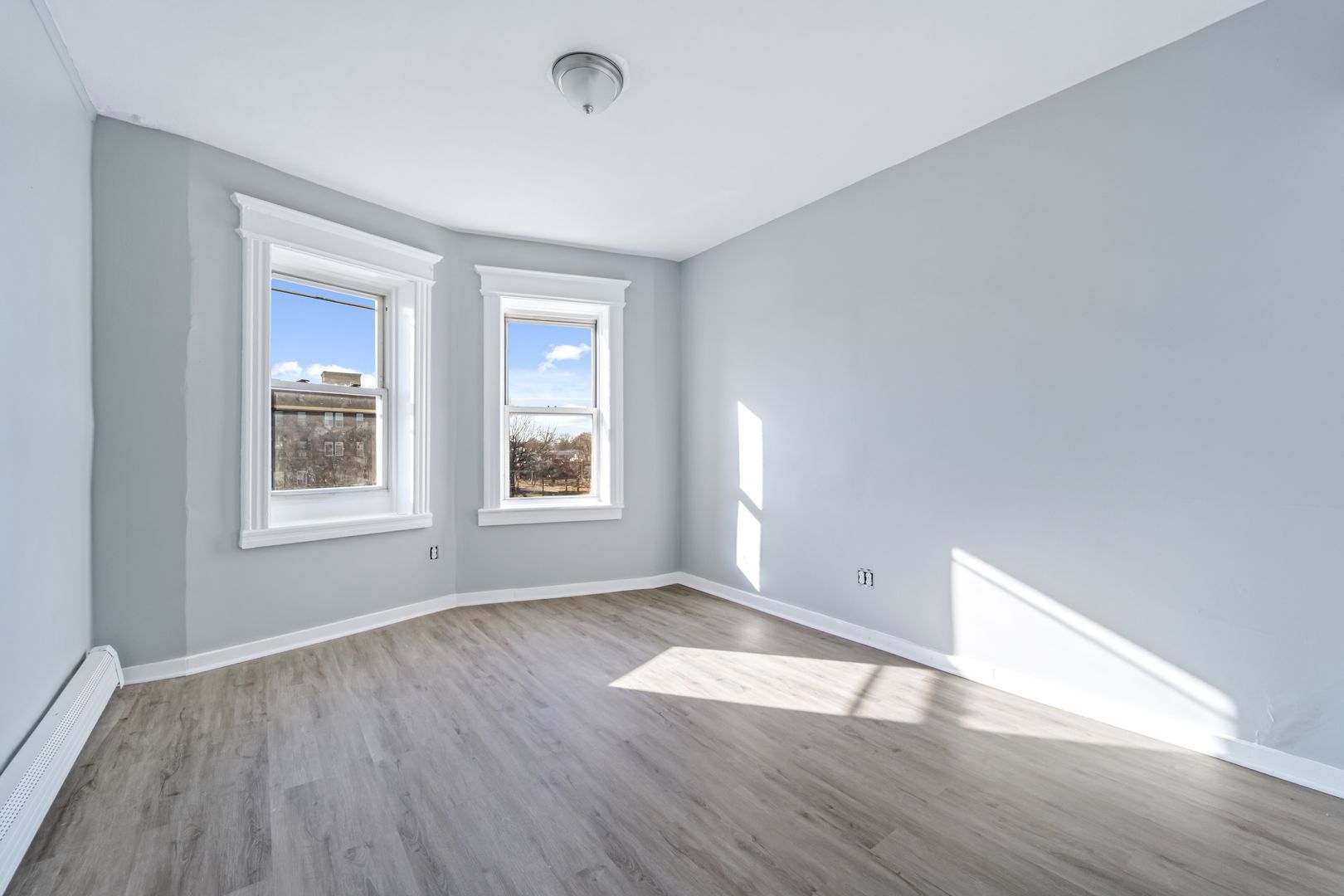 Springfield Apartment: 683-687 State Street