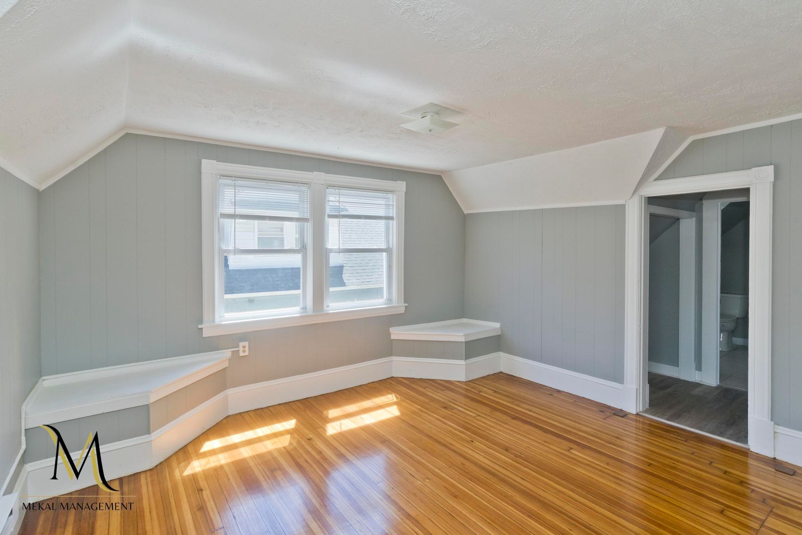 Springfield Apartment: 122 Fort Pleasant Ave