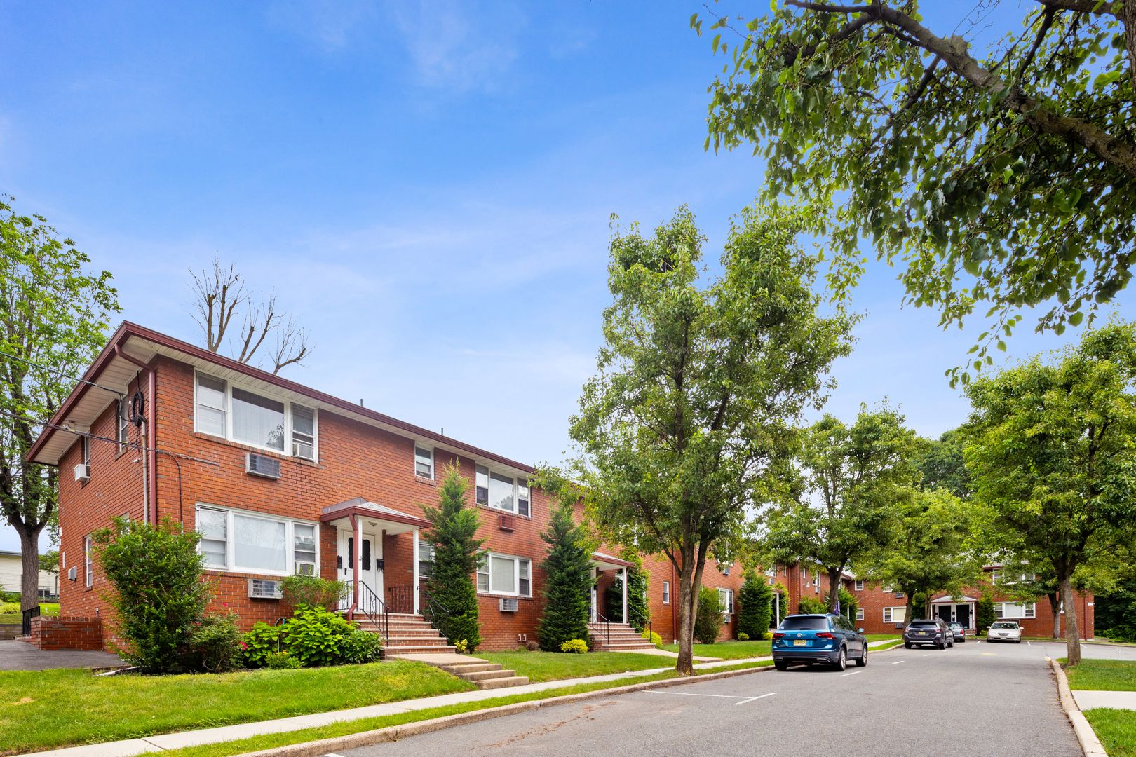 Edison Apartment: 35 Mill Rd