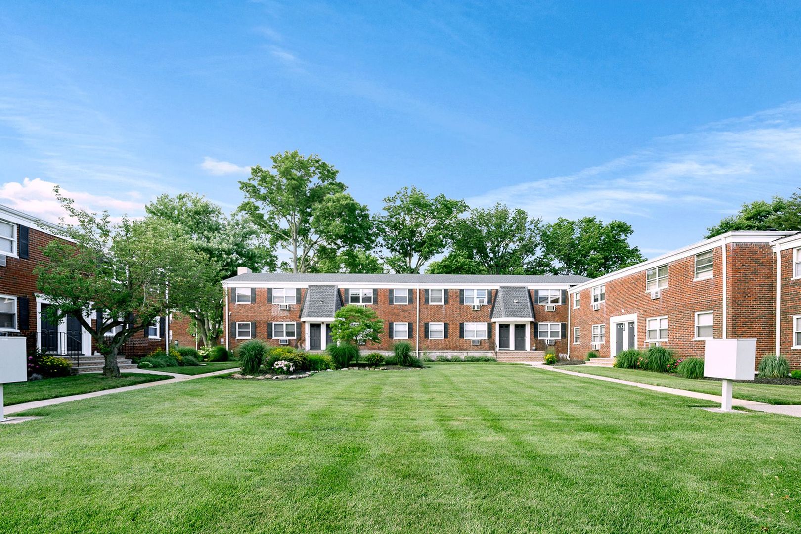 Matawan Apartment: 119 Morristown Rd