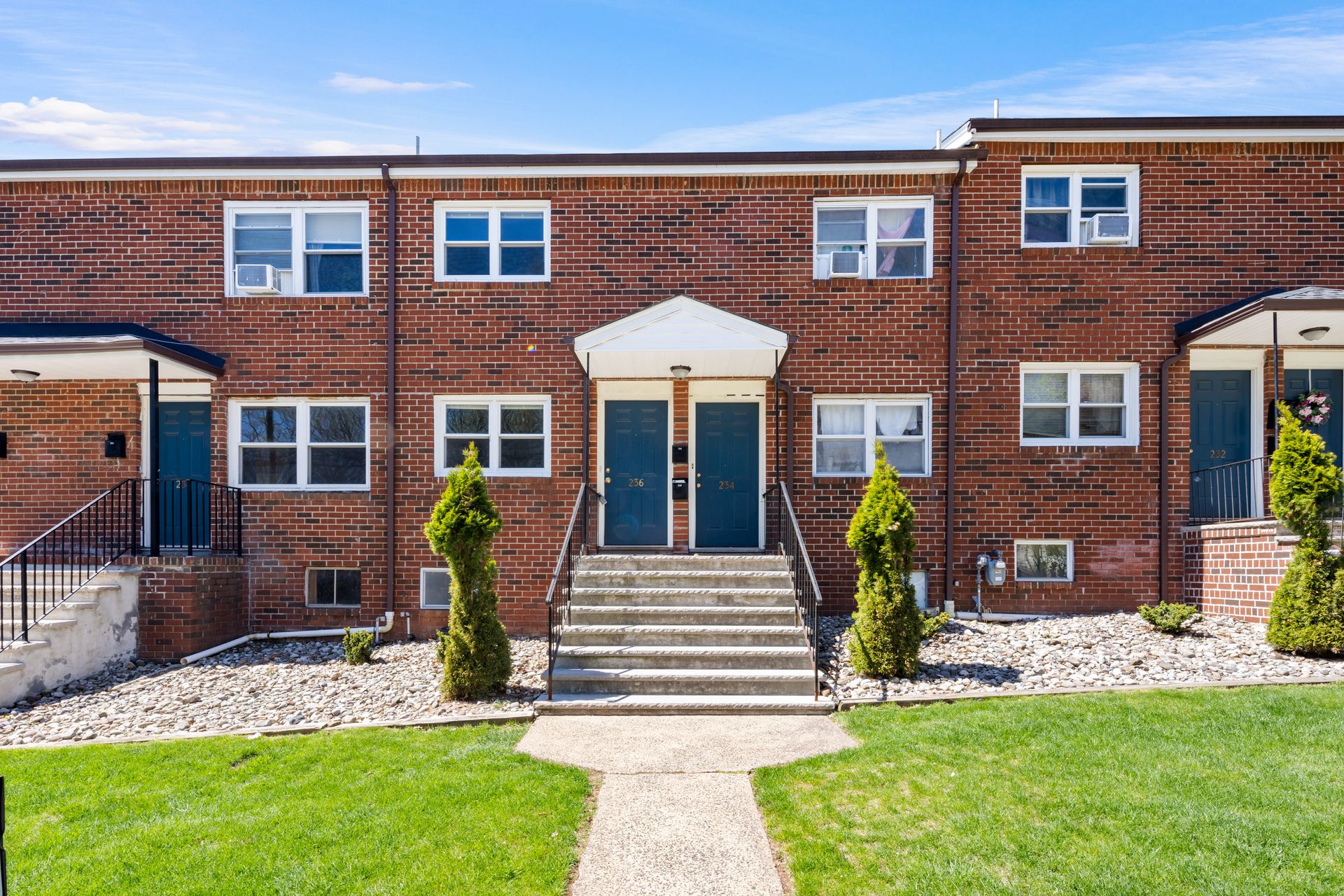 Highland Park Apartment: 601-615 Benner St