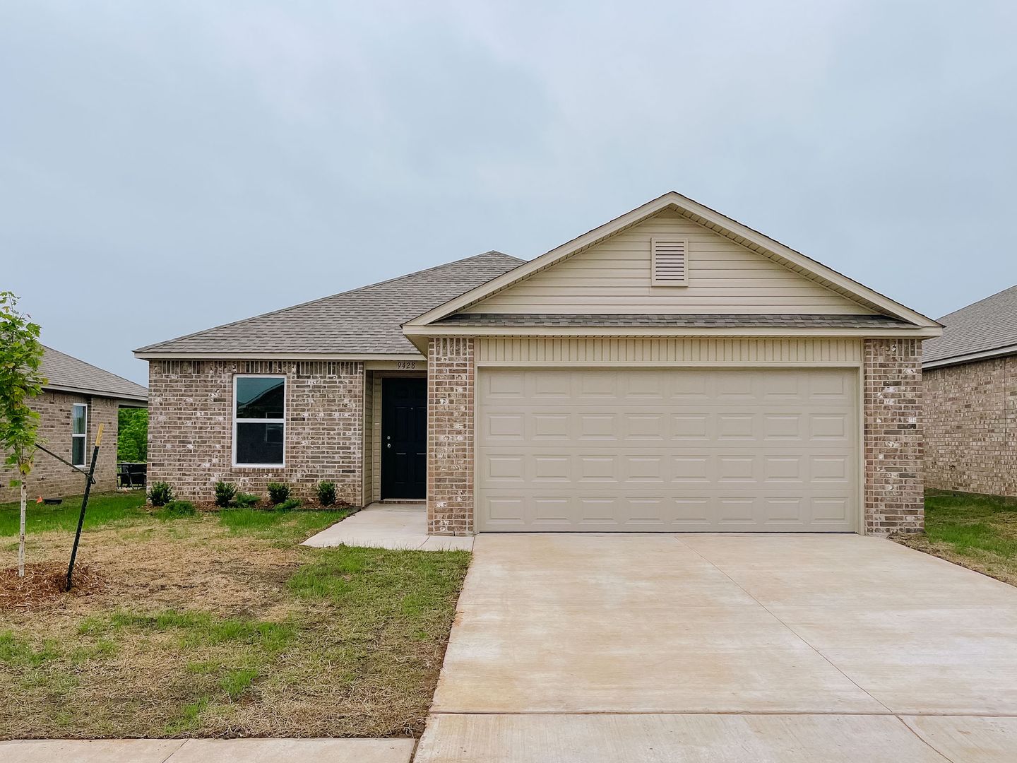 Yukon House: 9428 NW 122nd Terrace