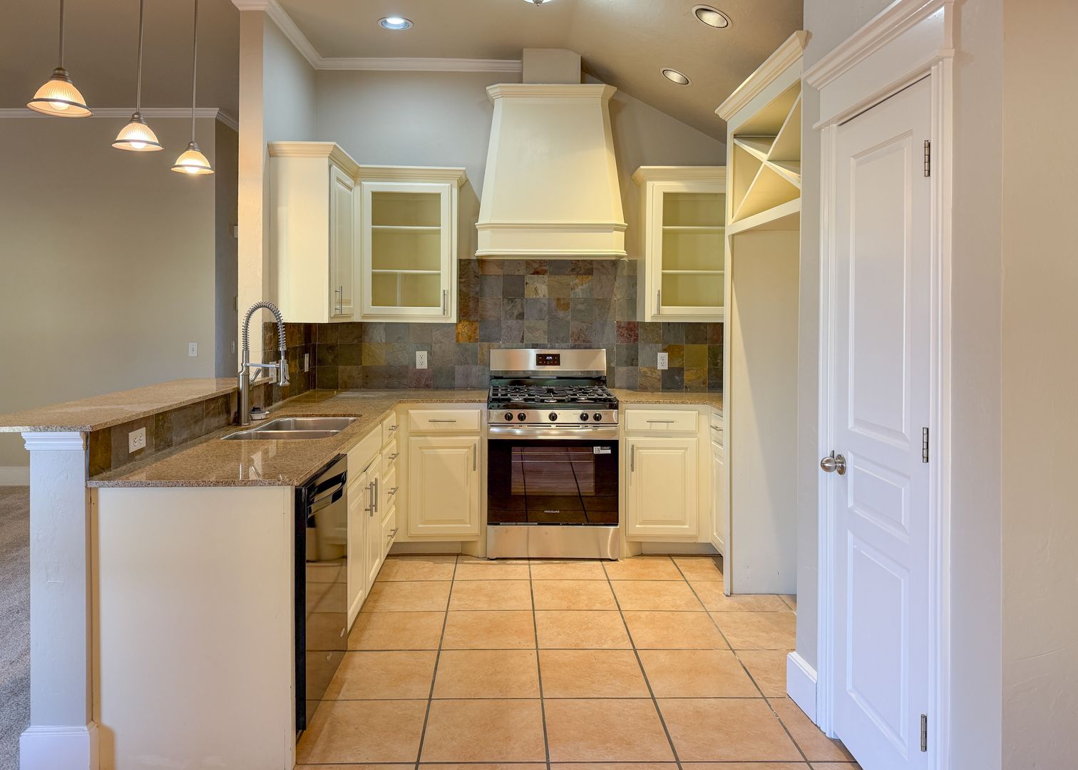 Edmond House: 4917 NW 163rd Street