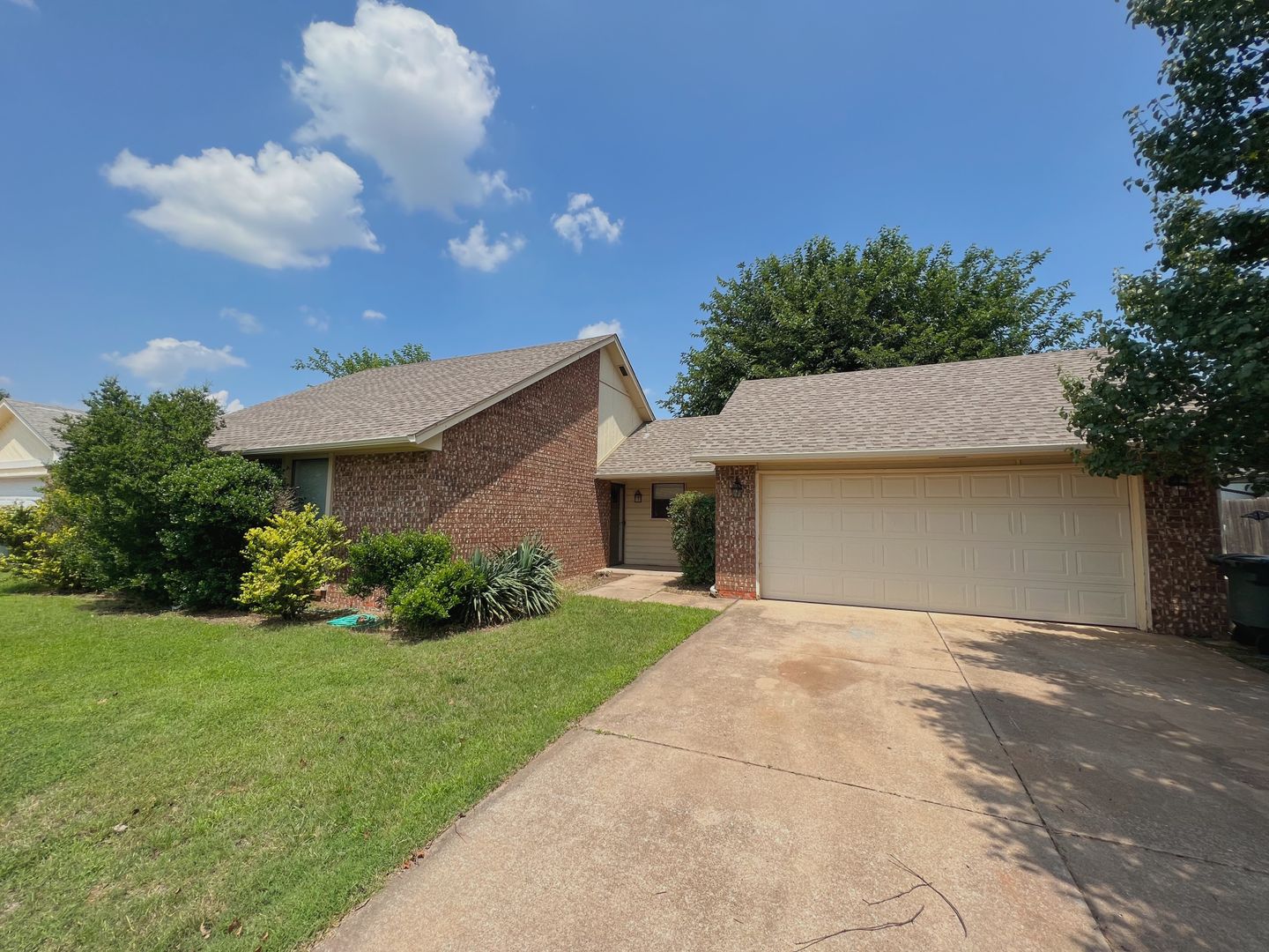 Edmond House: 112 Grand Fork Drive