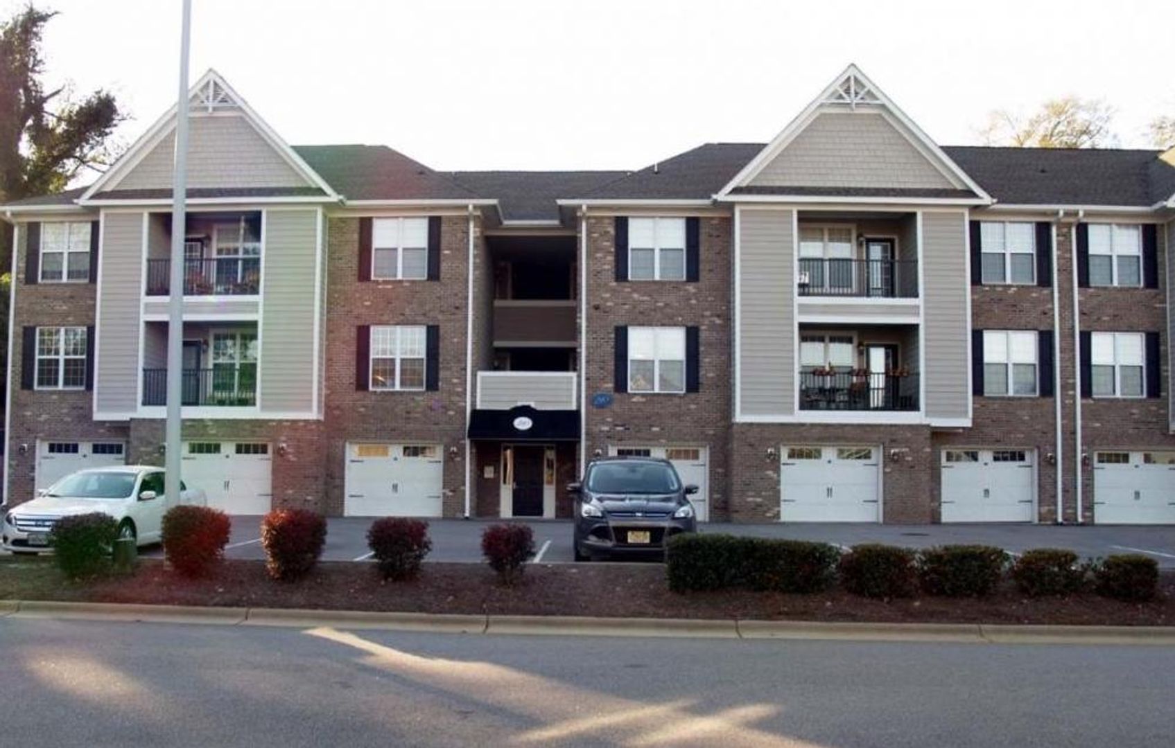 Fayetteville Condo: 210 Fountainhead Lane