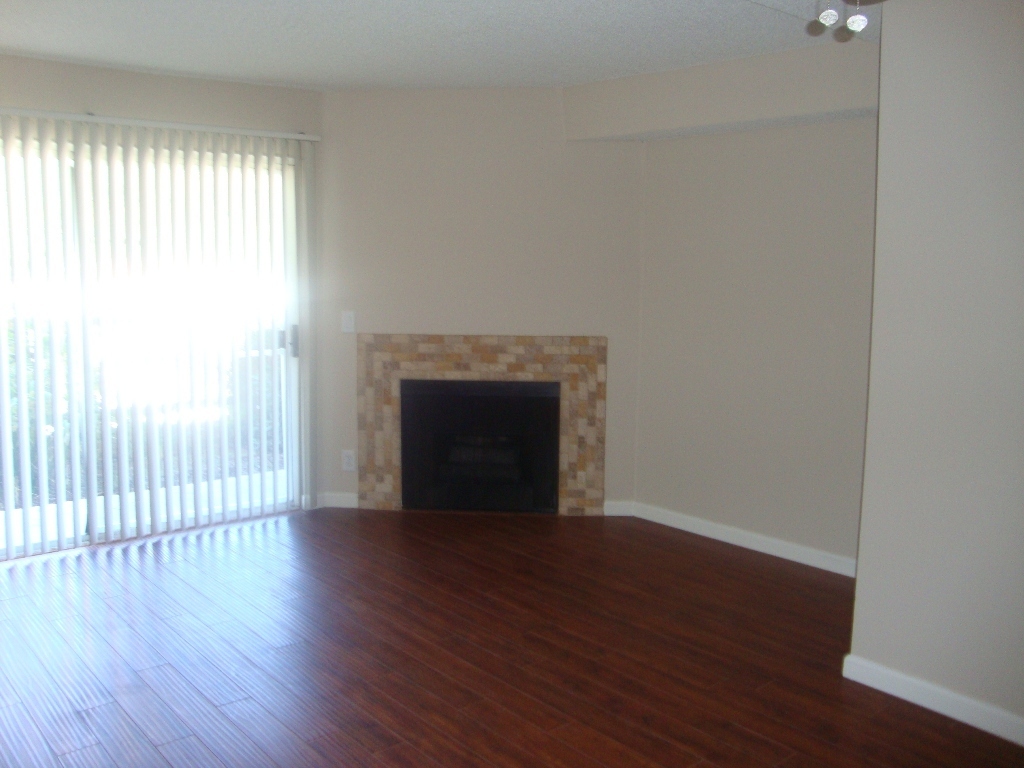 La Crescenta Apartment: 2812 Hermosa Ave.