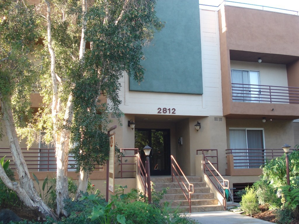 La Crescenta Apartment: 2812 Hermosa Ave.