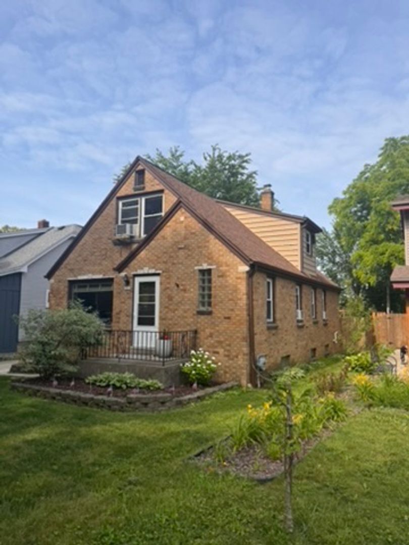 Milwaukee House: 3229 S. 56th St.