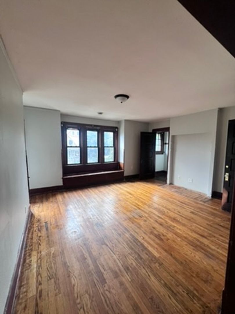 Milwaukee Apartment: 812-814 S. 30th St.