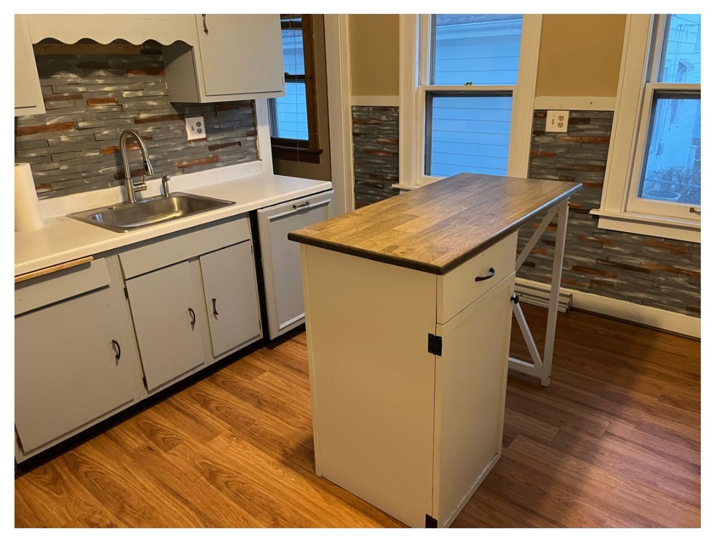 Milwaukee Apartment: 2001-2003 N. 55th St.